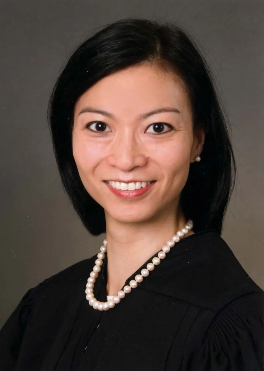 美国联邦首位华裔女法官潘愉上任!未来或进最高法